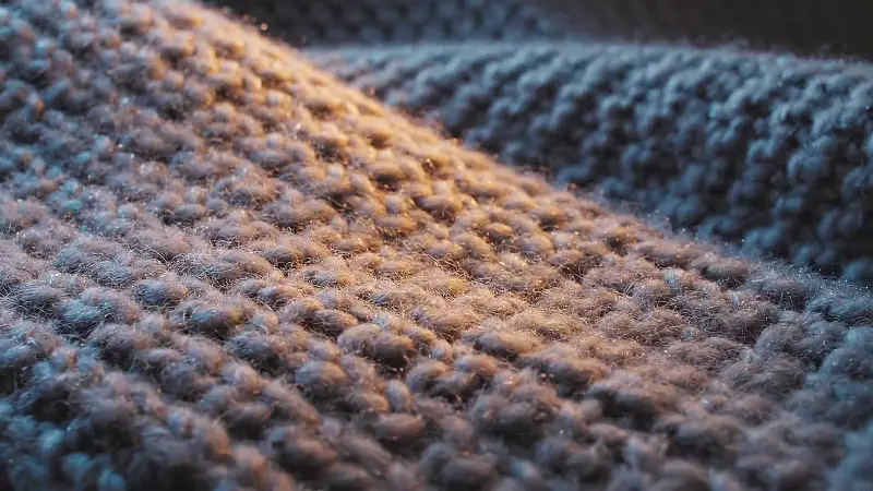 Standbild aus dem Video „Wissen“
